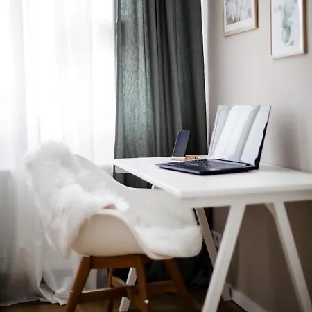 Modernes Lieblingsfleck I 2 Schlafzimmer I 4 Betten I Zentrumsnah Apartment Eberswalde