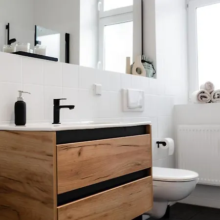 Apartment Modernes Lieblingsfleck I 2 Schlafzimmer I 4 Betten I Zentrumsnah *