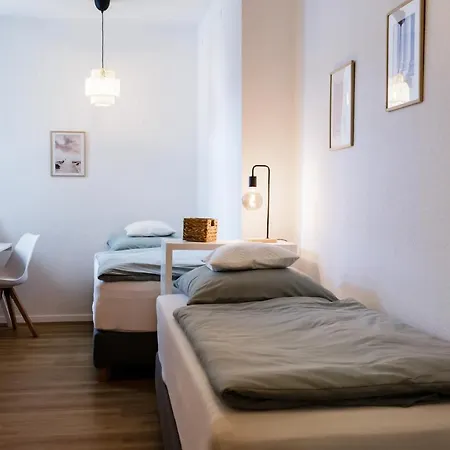 Modernes Lieblingsfleck I 2 Schlafzimmer I 4 Betten I Zentrumsnah *