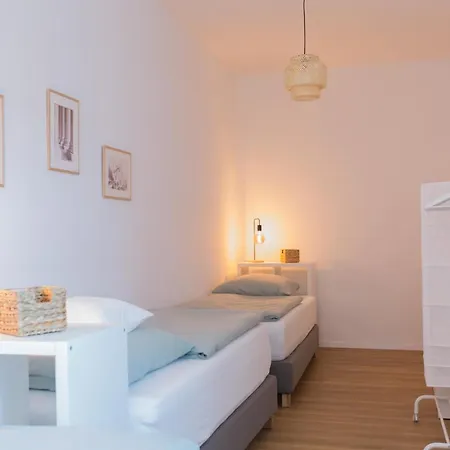 Modernes Lieblingsfleck I 2 Schlafzimmer I 4 Betten I Zentrumsnah *