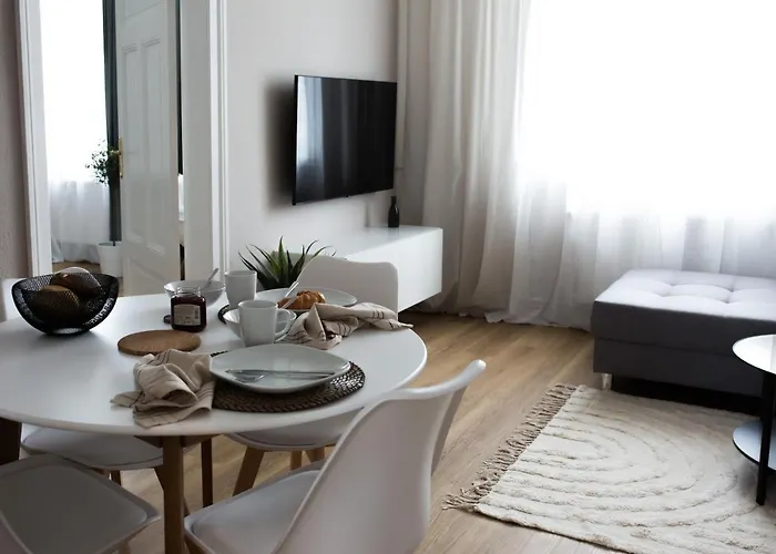 Modernes Lieblingsfleck I 2 Schlafzimmer I 4 Betten I Zentrumsnah Lejlighed *